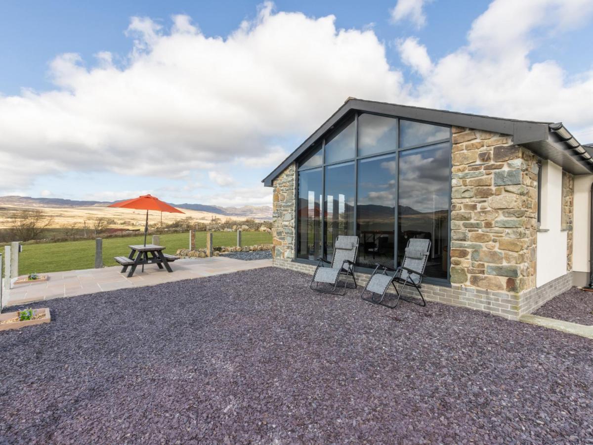 Cartref Villa Trawsfynydd Exterior photo